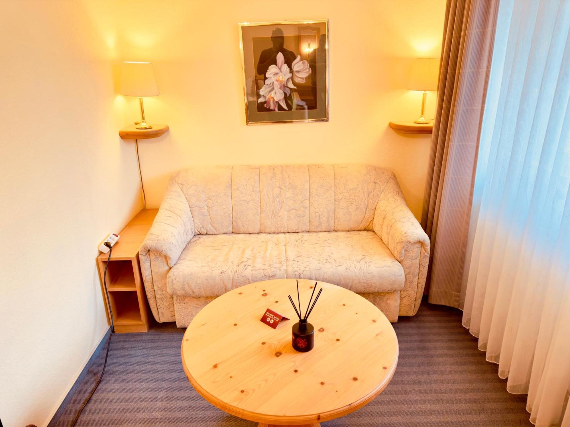 Hotel Restaurant Adler Stube ミュンスタータール エクステリア 写真
